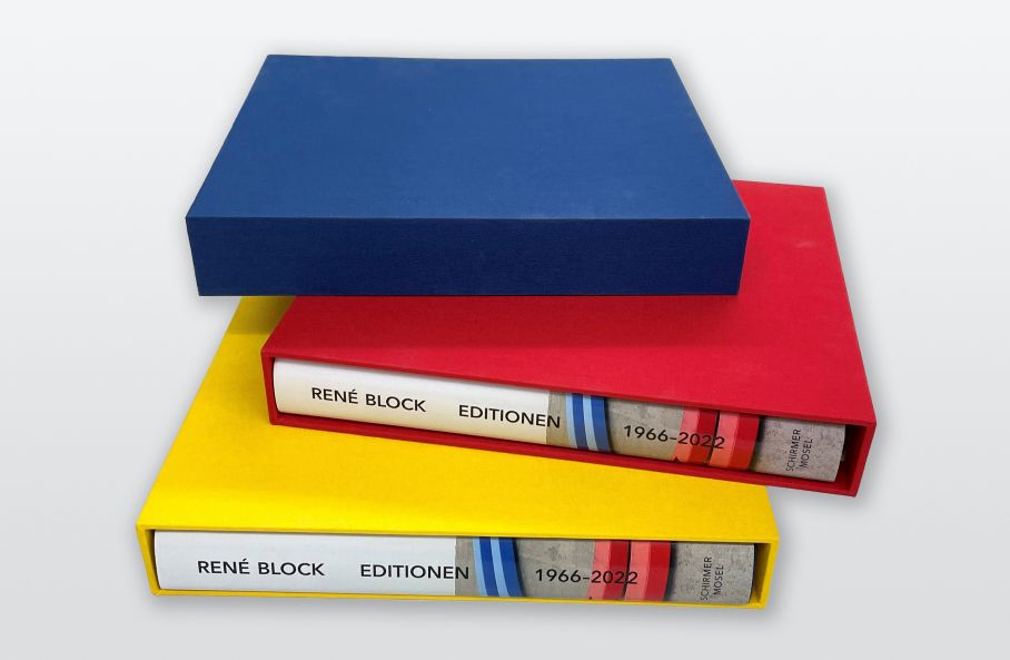 Drei Hubwagen und ein Blatt Papier – Vorzugsausgabe