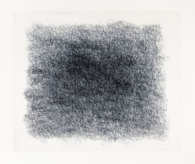 Radierung von Nasan Tur. Graffiti aus Belgrad wurden von Tur gesammelt und so per Hand in Schwarz übereinander geschrieben, dass sich eine rechteckige dichte Farbwolke ergibt