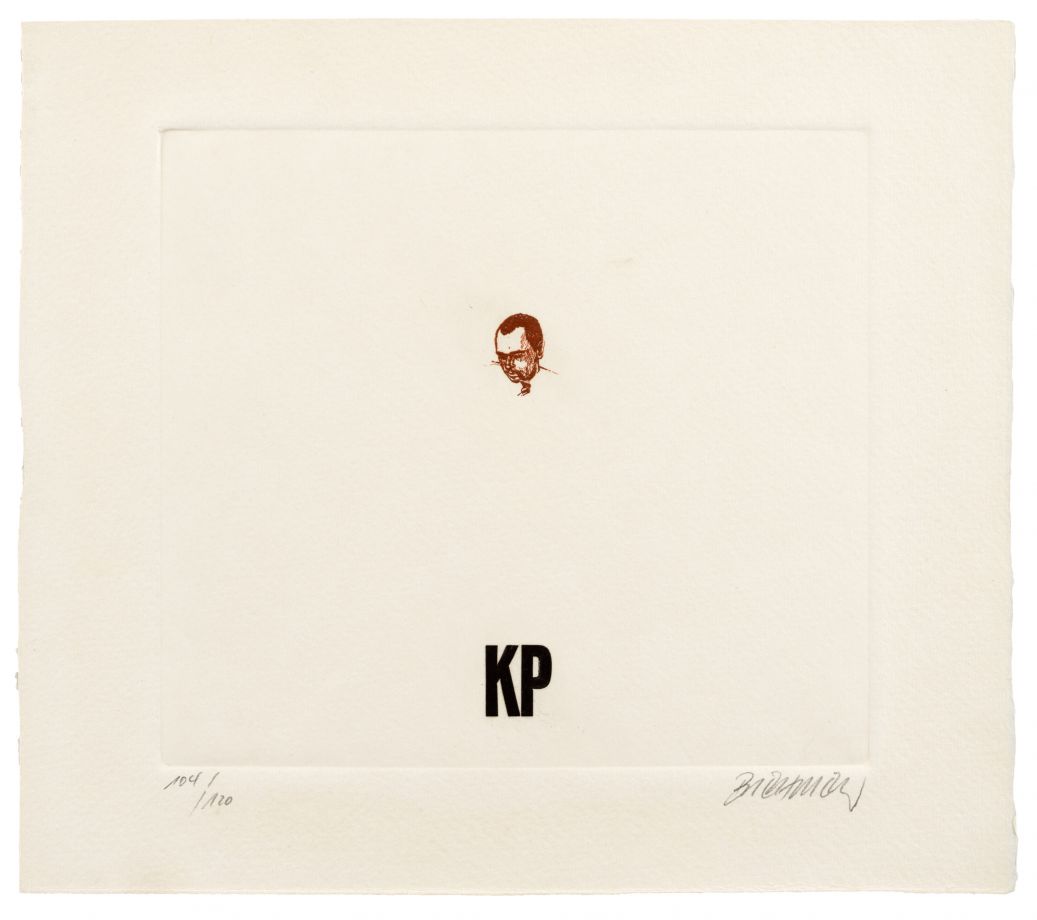 Druck von KP Brehmer mit einem gezeichneten Miniatur-Selbstporträt in der Mitte, darunter die Buchstaben KP in fettem Schwarz, die das Werk visuell dominieren. Signatur und Nummer sind mit Bleistift am unteren Rand des Blattes geschrieben.